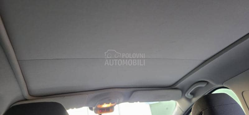 Peugeot 3008 1.6 HDI N.A.V.I