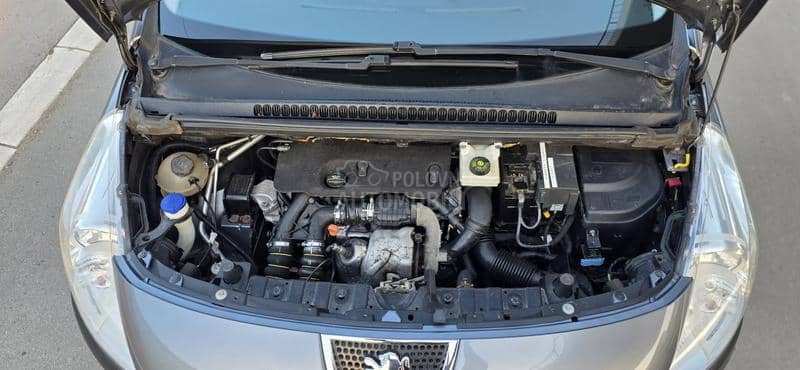 Peugeot 3008 1.6 HDI N.A.V.I