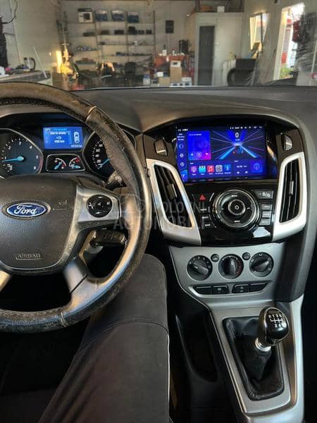 Multimedija Android Carplay