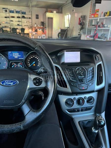 Multimedija Android Carplay