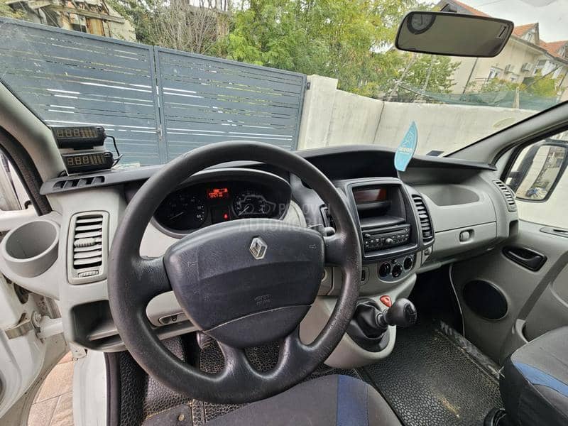Renault Trafic 1.9 dci