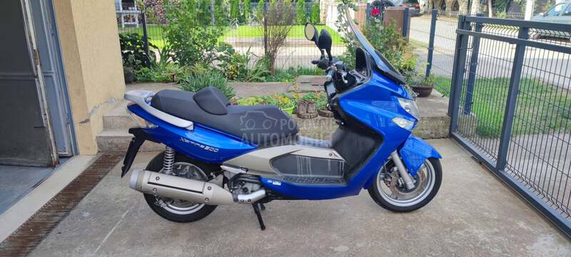 Kymco Xciting 500