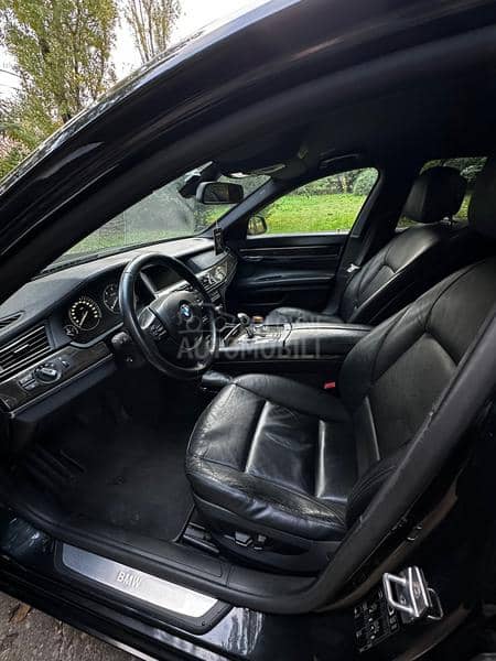 BMW 730 