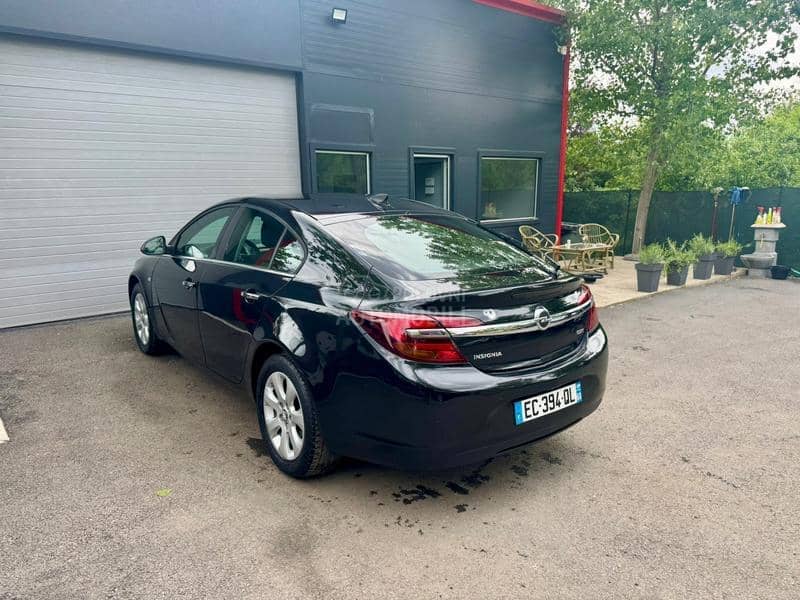 Opel Insignia 1.6 cdti auto.matic