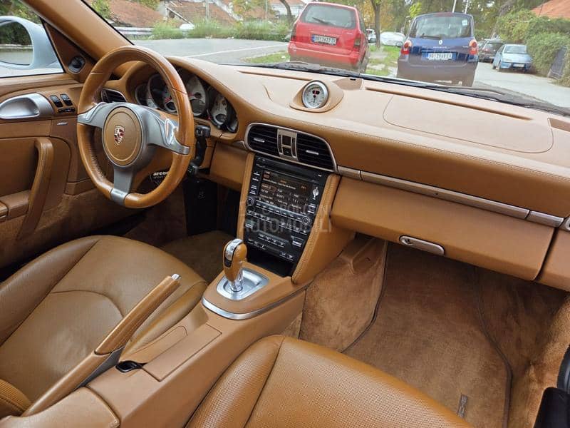 Porsche 911 CARRERA S PDK