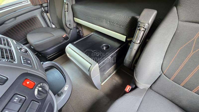 DAF XF 530 Standardni Tegljač