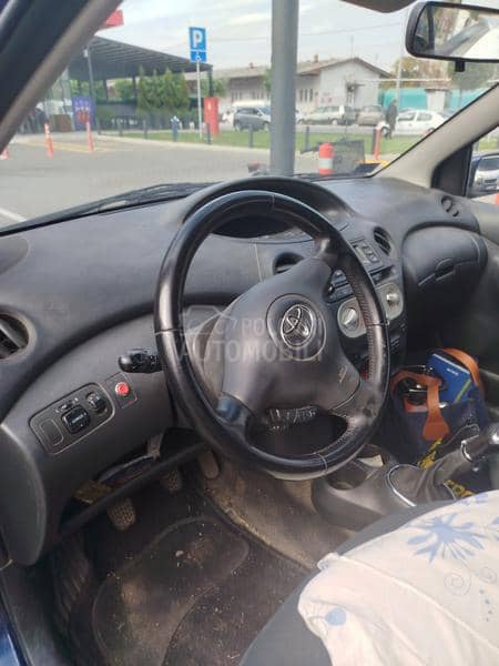 Toyota Yaris 1.0
