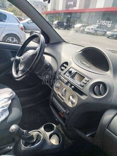 Toyota Yaris 1.0