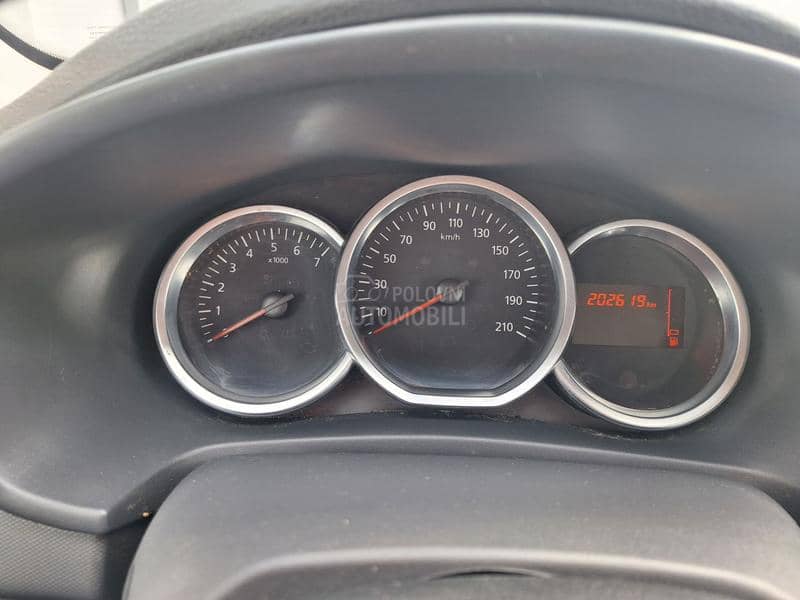 Dacia Sandero ESSENTIAL 1.5  N1