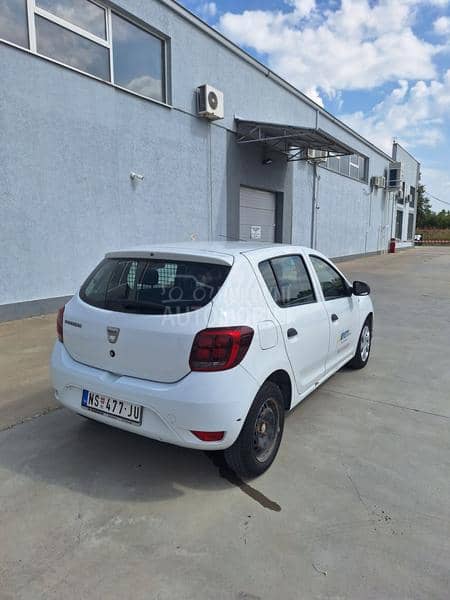 Dacia Sandero ESSENTIAL 1.5  N1