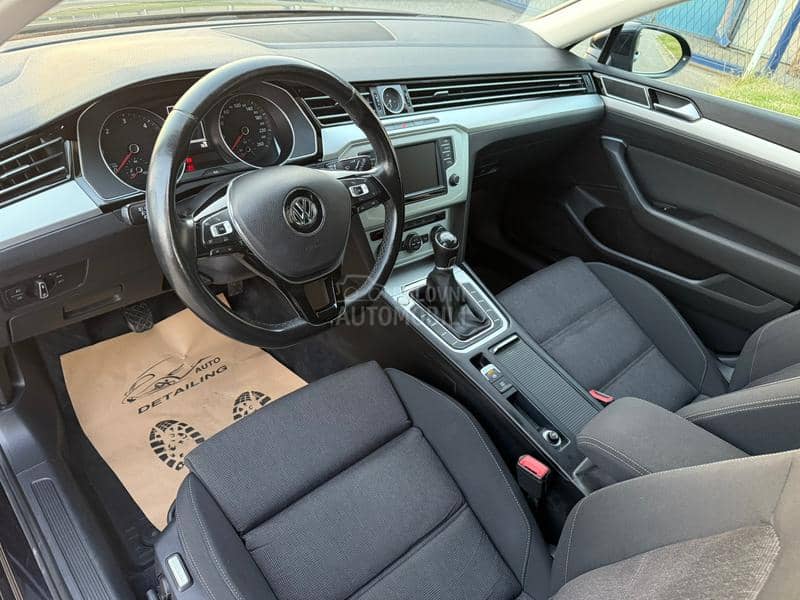 Volkswagen Passat B8 1.6tdi /FUL/LED/ Volkswagen Passat B8 1.6tdi /FUL/LED/