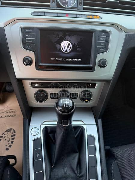 Volkswagen Passat B8 1.6tdi /FUL/LED/ Volkswagen Passat B8 1.6tdi /FUL/LED/