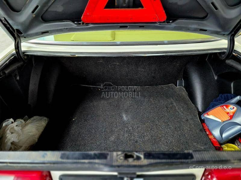 Mercedes Benz W123 300 D