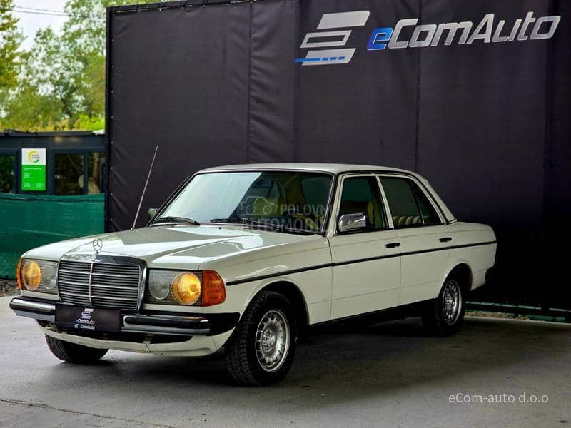 Mercedes Benz W123 300 D