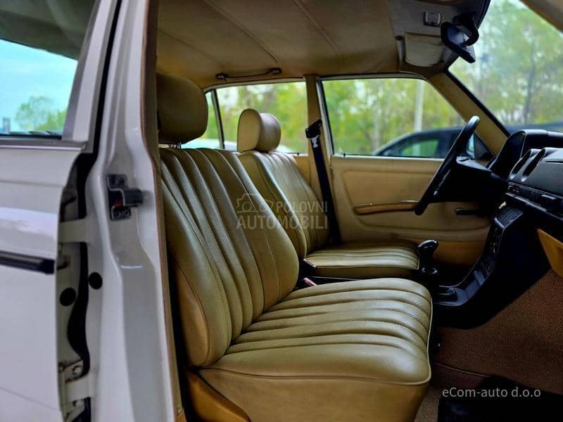 Mercedes Benz W123 300 D