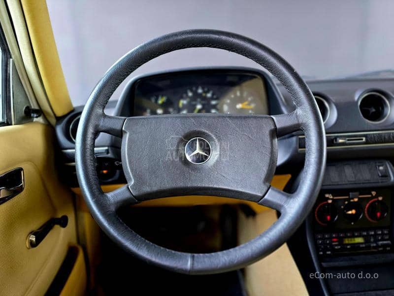 Mercedes Benz W123 300 D