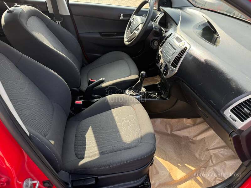 Hyundai i20 1,2i