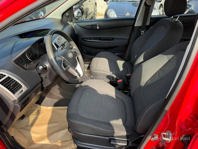 Hyundai i20 1,2i