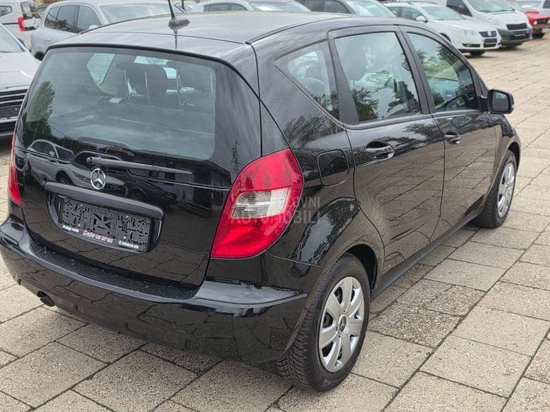Mercedes Benz A 160 2.0cdi AUT/SERVIS NA Mercedes Benz A 160 2.0cdi AUT/SERVIS NA