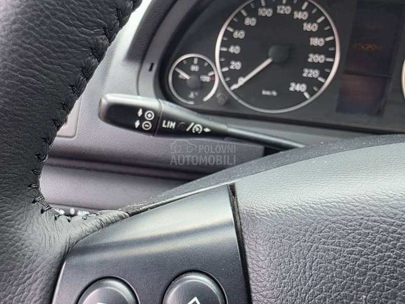 Mercedes Benz A 160 2.0cdi AUT/SERVIS NA Mercedes Benz A 160 2.0cdi AUT/SERVIS NA