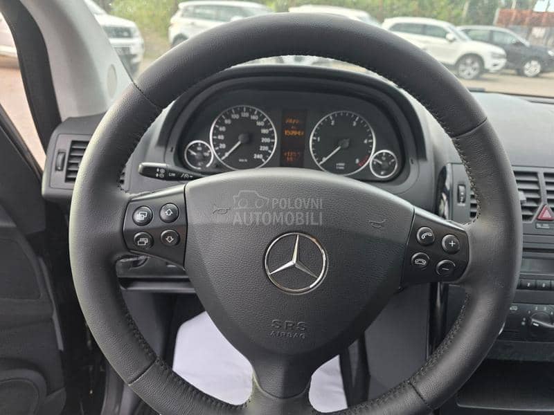 Mercedes Benz A 160 2.0cdi AUT/SERVIS NA Mercedes Benz A 160 2.0cdi AUT/SERVIS NA