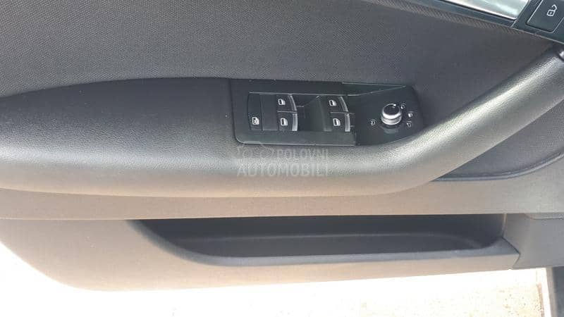 Audi A3 1.6td 77k w  NAV I