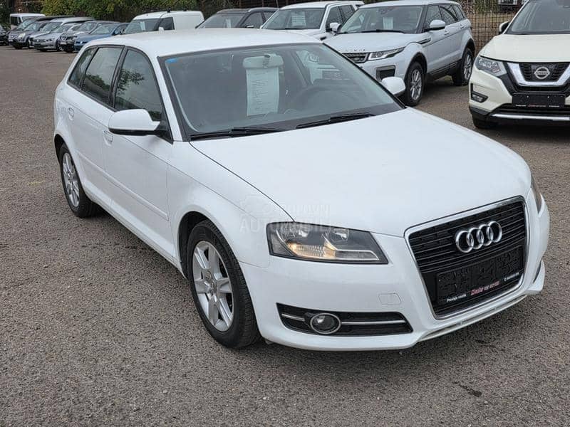 Audi A3 1.6td 77k w  NAV I