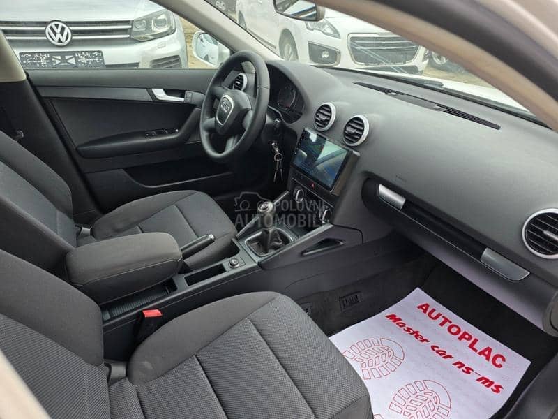 Audi A3 1.6td 77k w  NAV I