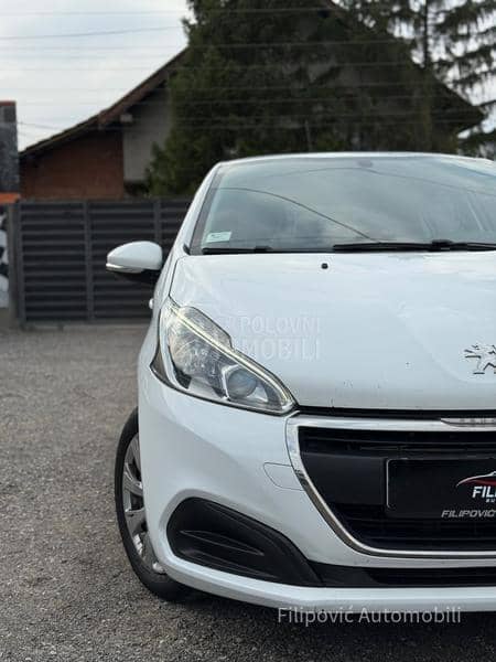 Peugeot 208 RATA 89E
