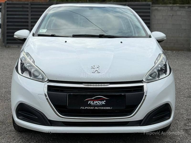 Peugeot 208 RATA 89E