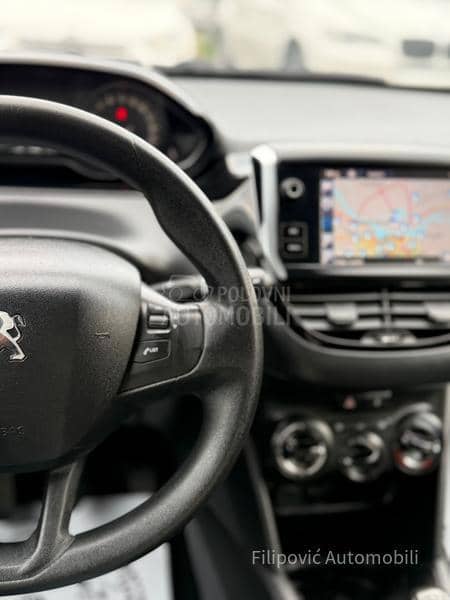 Peugeot 208 RATA 89E