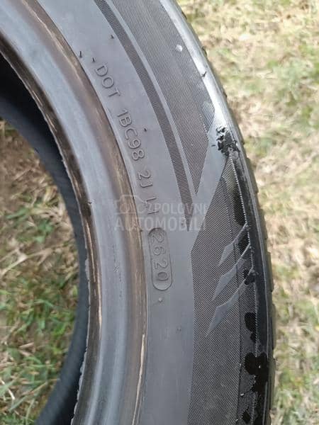 Laufenn 235/55 R19 Zimska