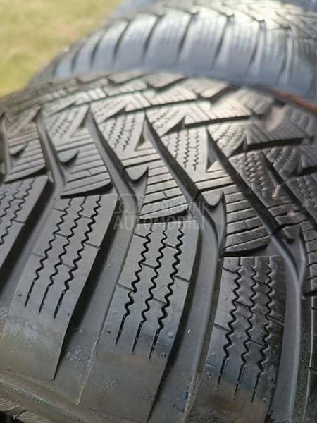 Laufenn 235/55 R19 Zimska