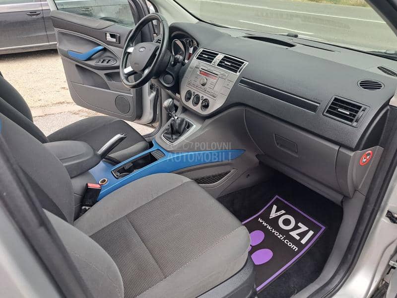Ford Kuga 4x4 CH Ford Kuga 4x4 CH