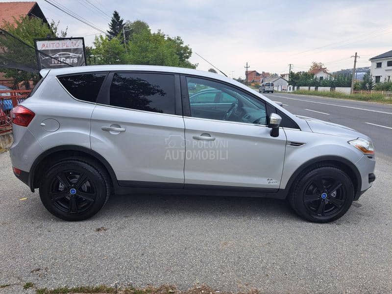 Ford Kuga 4x4 CH Ford Kuga 4x4 CH