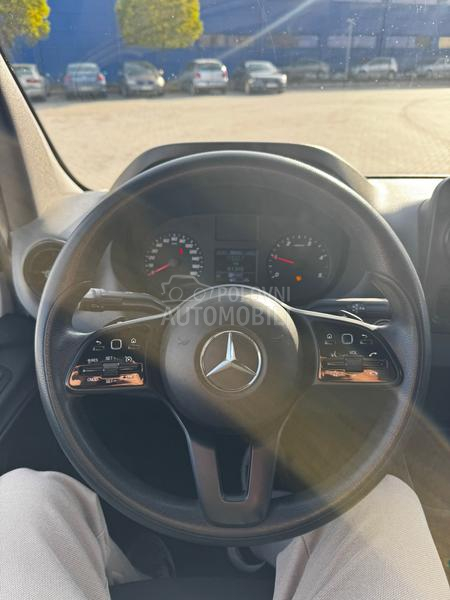 Mercedes Benz Sprinter 