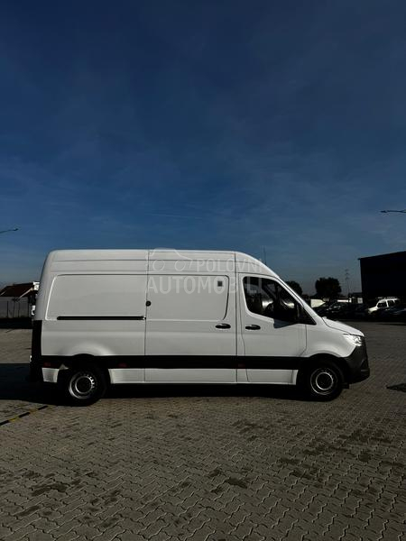 Mercedes Benz Sprinter 