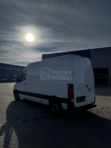 Mercedes Benz Sprinter 