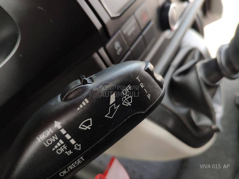 Volkswagen Transporter T6 2.0 TDI 9 SEDISTA LONG