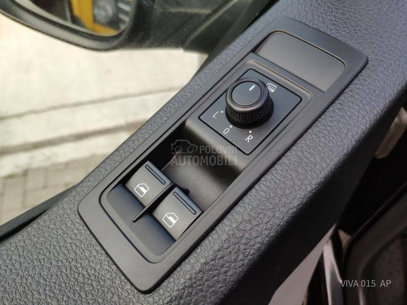 Volkswagen Transporter T6 2.0 TDI 9 SEDISTA LONG