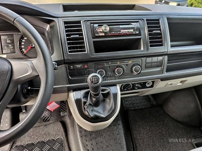 Volkswagen Transporter T6 2.0 TDI 9 SEDISTA LONG