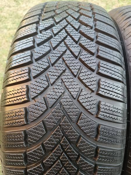 Bridgestone 235/55 R20 Zimska