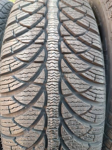 Fulda 185/60 R15 Zimska