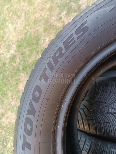 Toyo 225/60 R17 Zimska