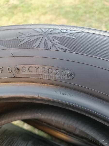 Toyo 225/60 R17 Zimska