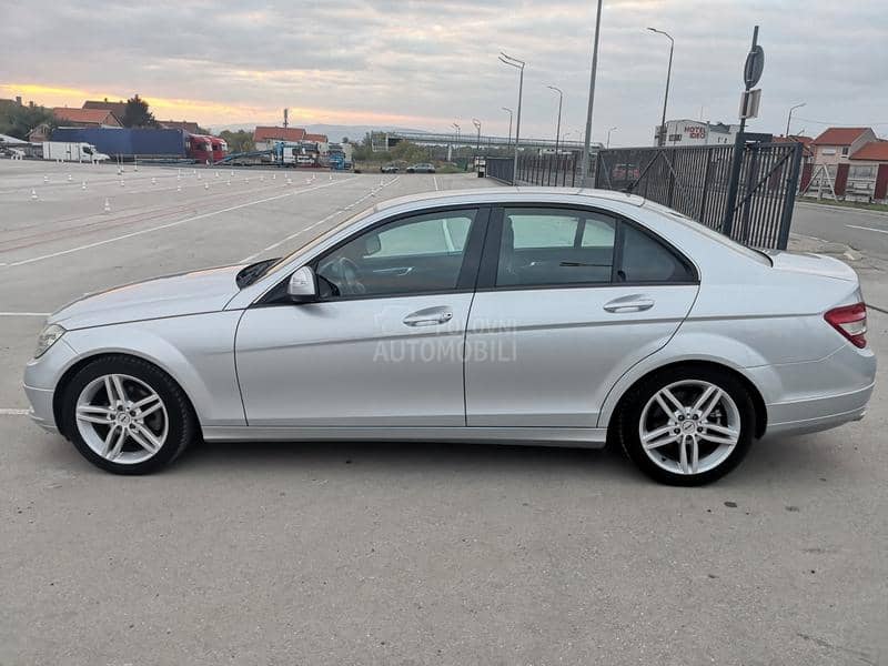 Mercedes Benz C 200 KOMPRESO.R/DE/NOV