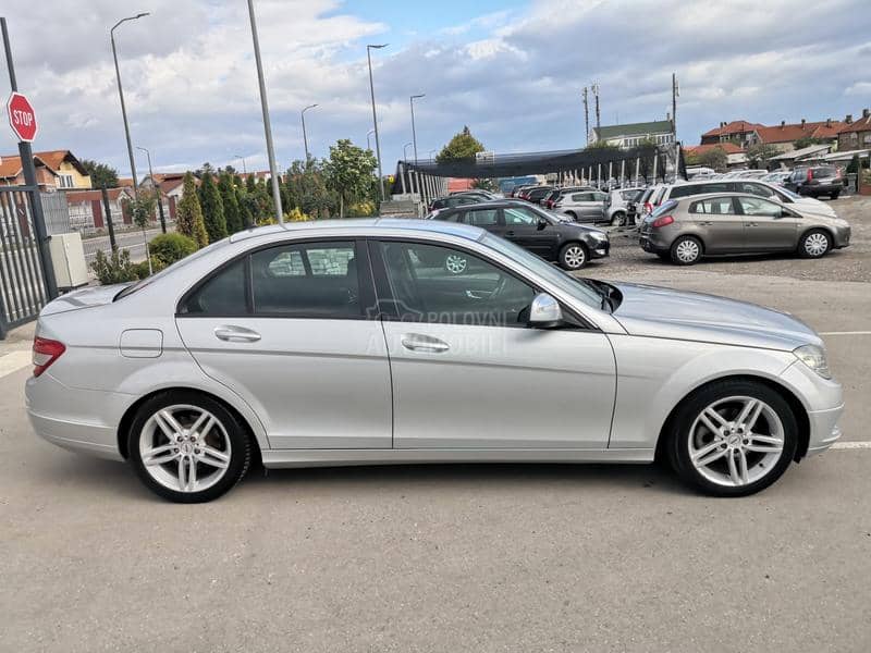Mercedes Benz C 200 KOMPRESO.R/DE/NOV
