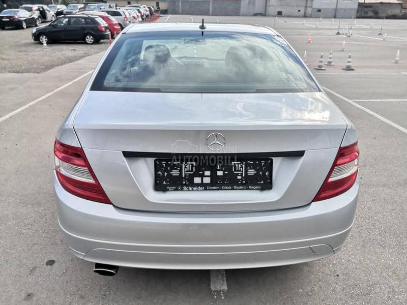 Mercedes Benz C 200 KOMPRESO.R/DE/NOV