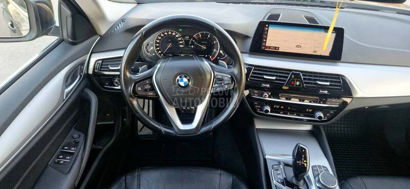 BMW 520 SportLine  190.k.s