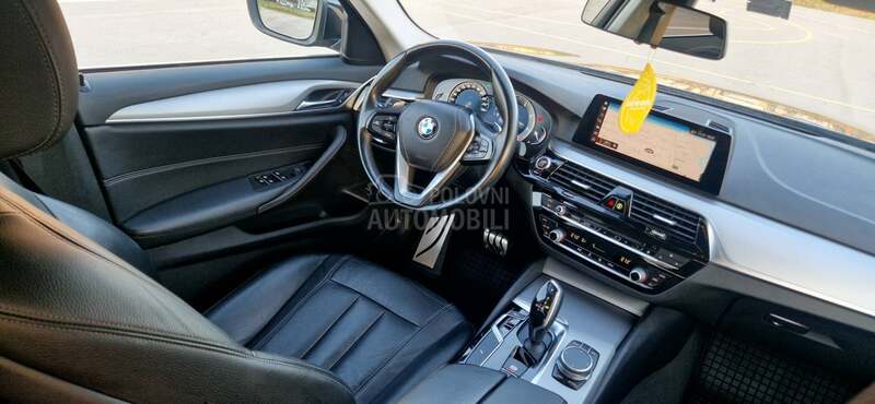 BMW 520 SportLine  190.k.s